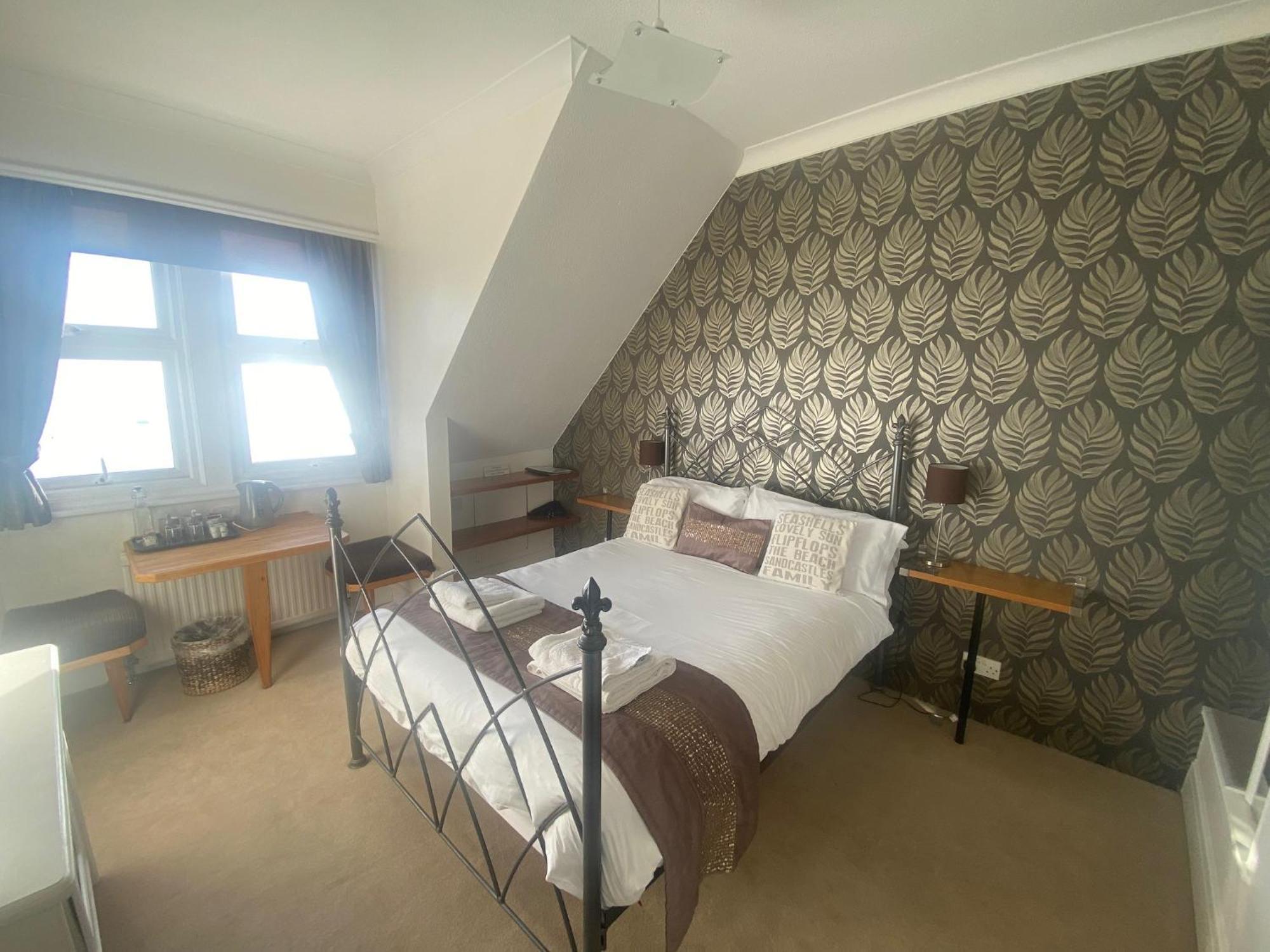 Pebbles Bed & Breakfast