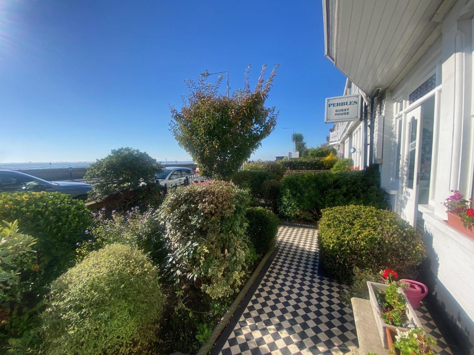 Bed & Breakfast Pebbles 4*