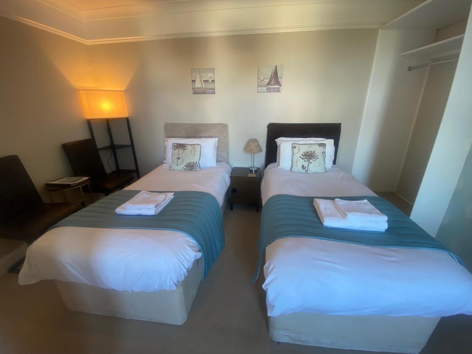 Pebbles Bed & Breakfast 4*